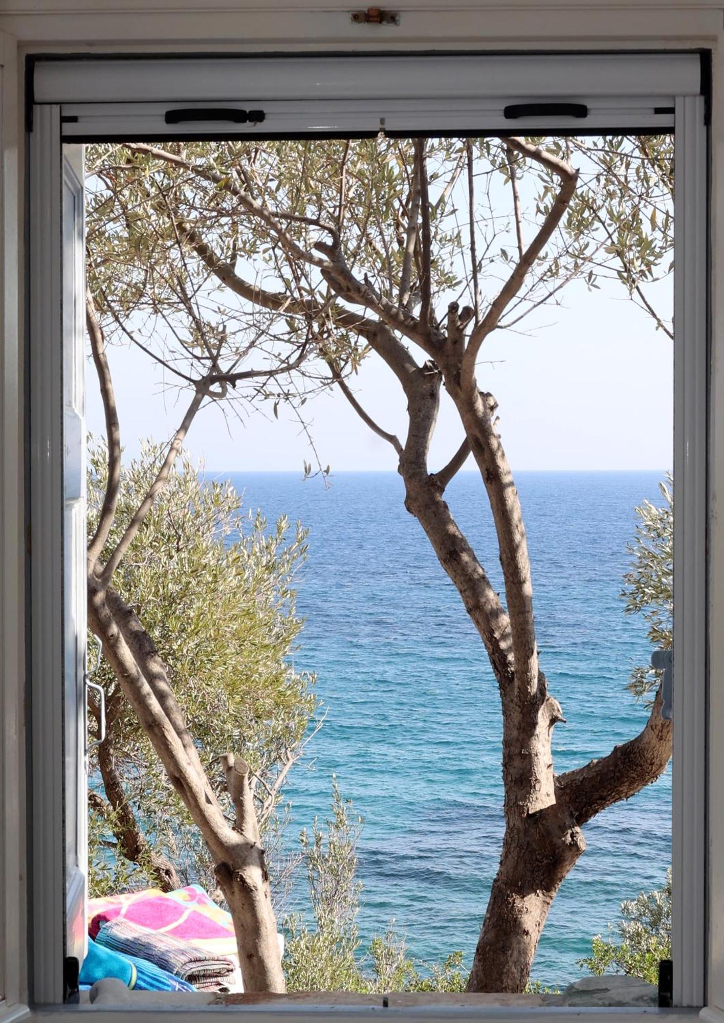 Δωμάτια Κόκκινος Πύργος Πλωμάρι Εξωτερικό φωτογραφία