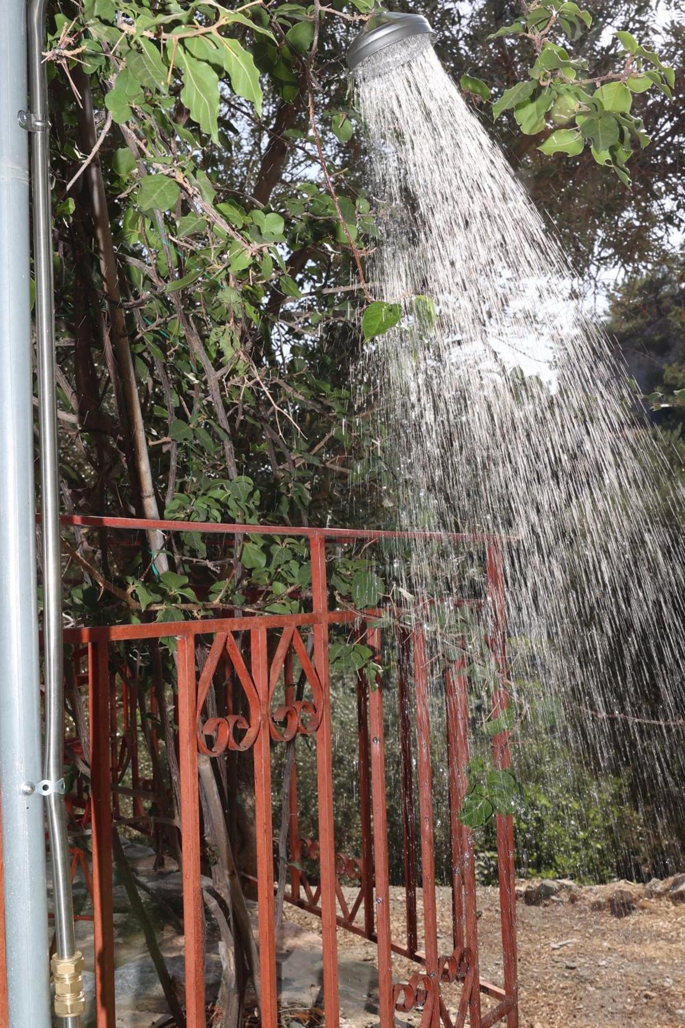 Δωμάτια Κόκκινος Πύργος Πλωμάρι Εξωτερικό φωτογραφία