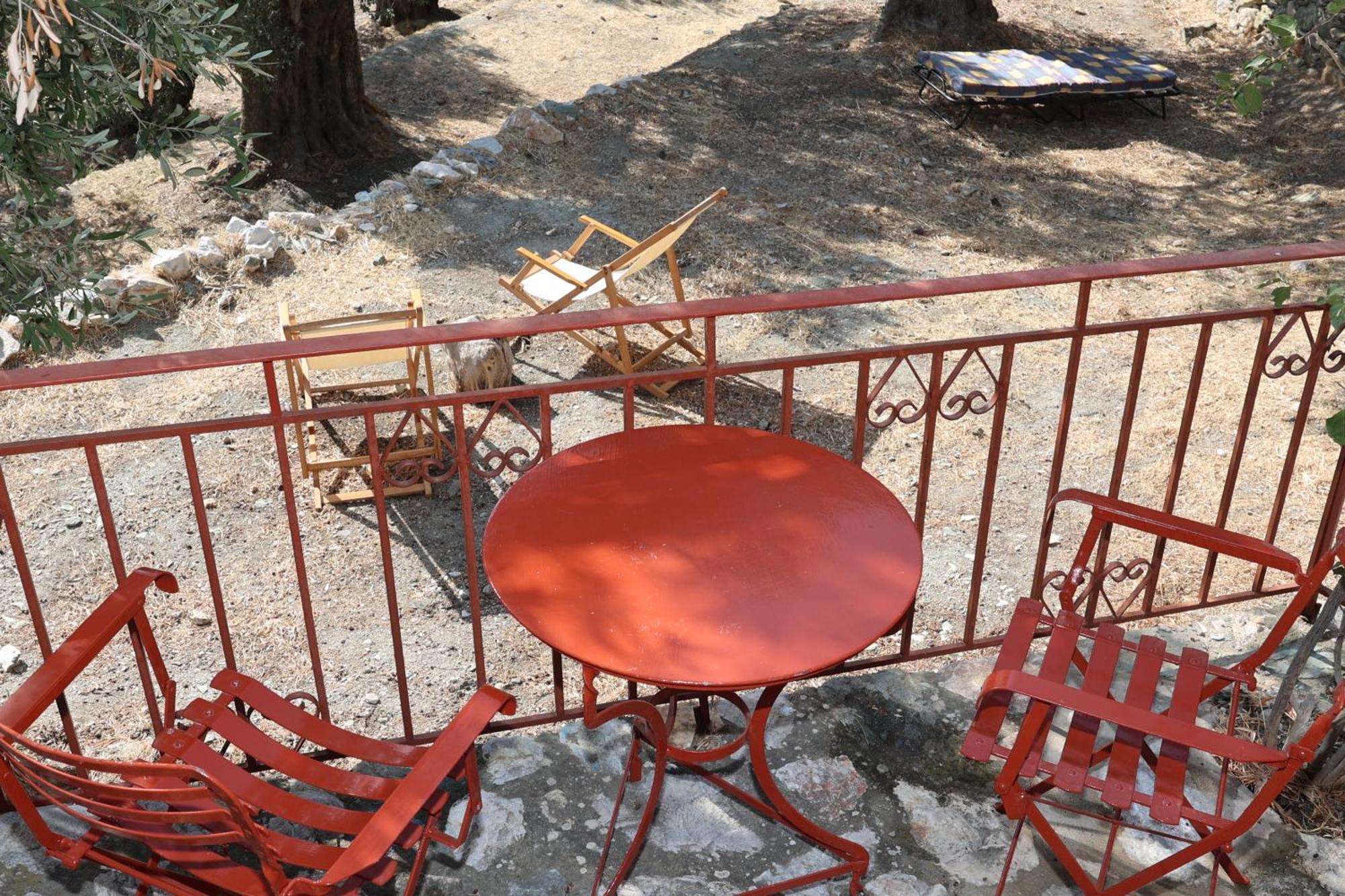 Δωμάτια Κόκκινος Πύργος Πλωμάρι Εξωτερικό φωτογραφία