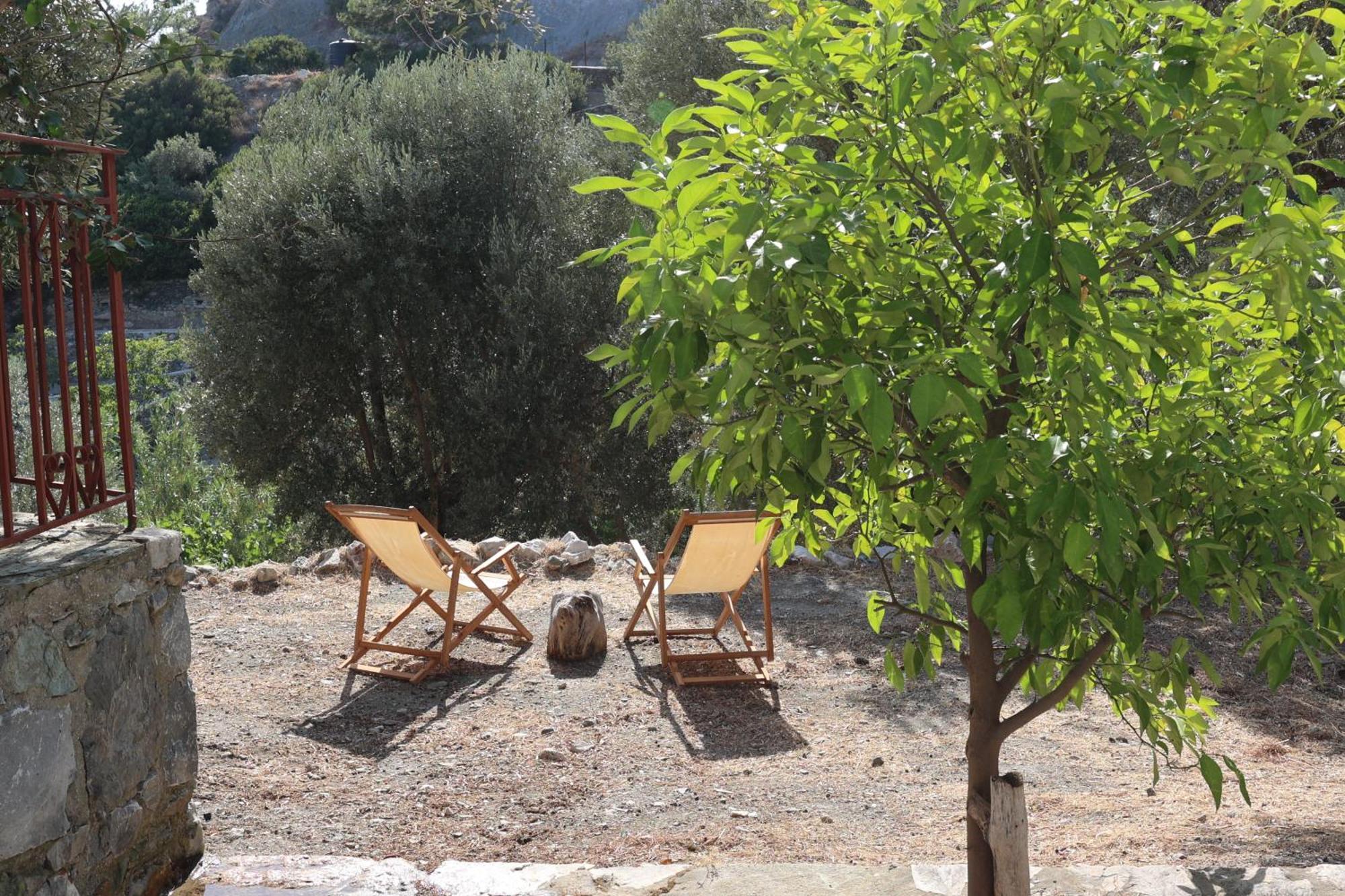 Δωμάτια Κόκκινος Πύργος Πλωμάρι Εξωτερικό φωτογραφία